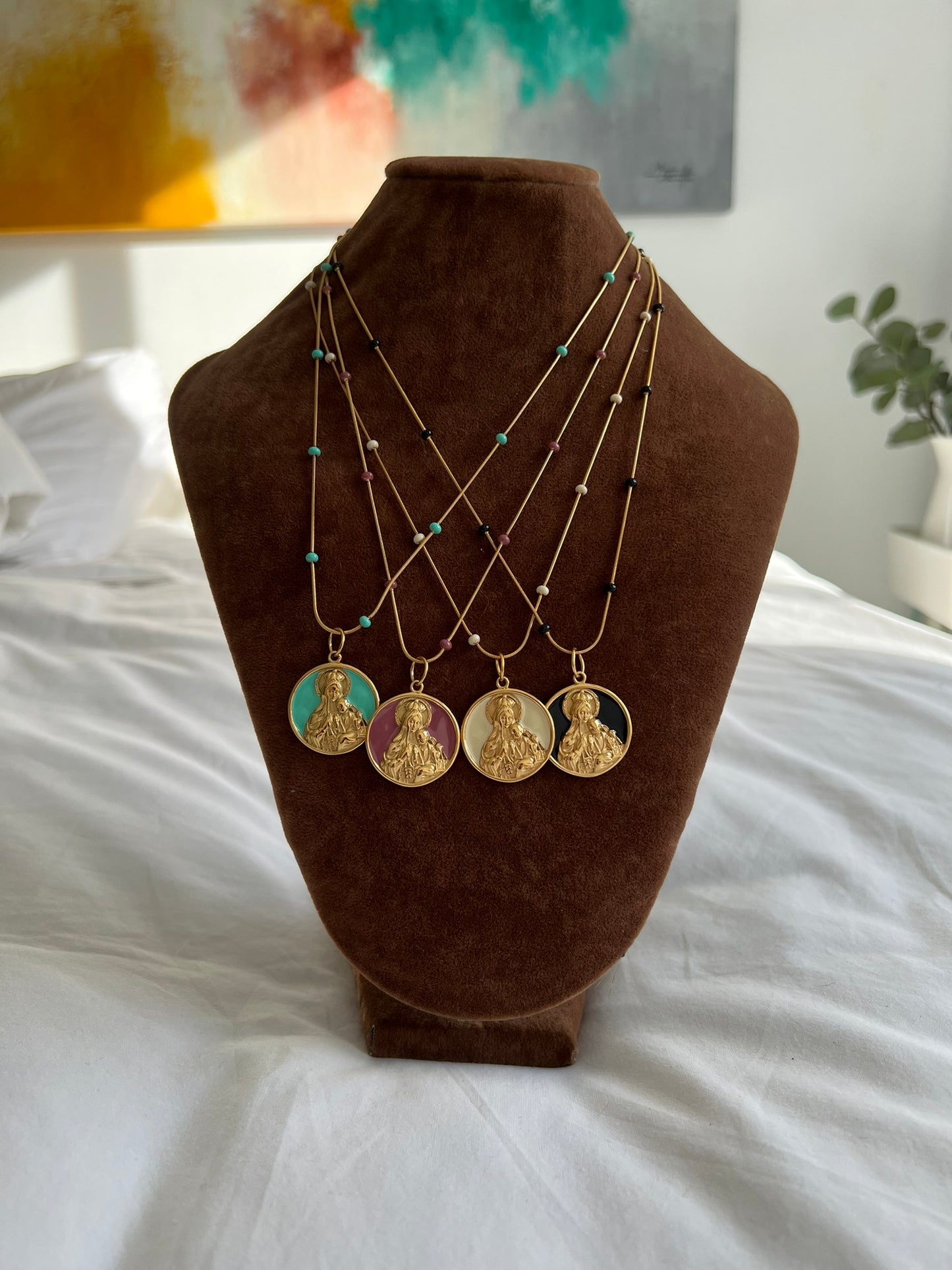 Medalla Carmen acero esmaltado