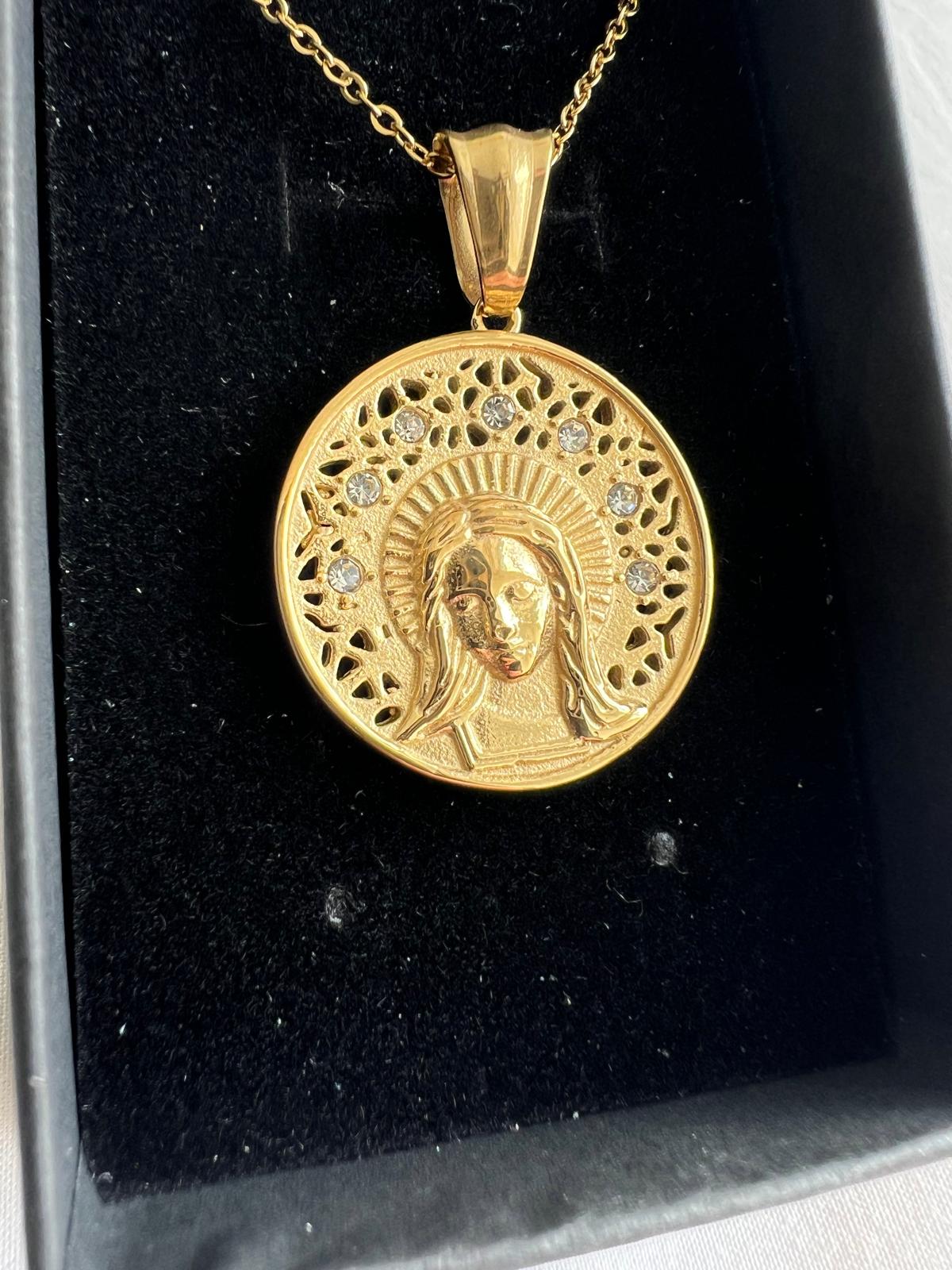 Medalla de la Virgen Calada Acero y circonitas