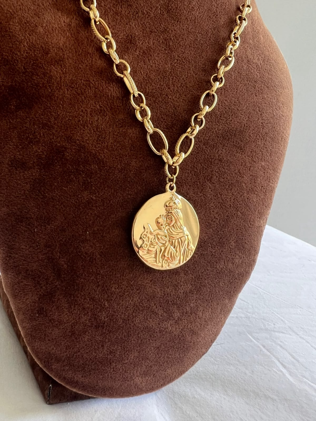 Collar Medallón Escapulario XL