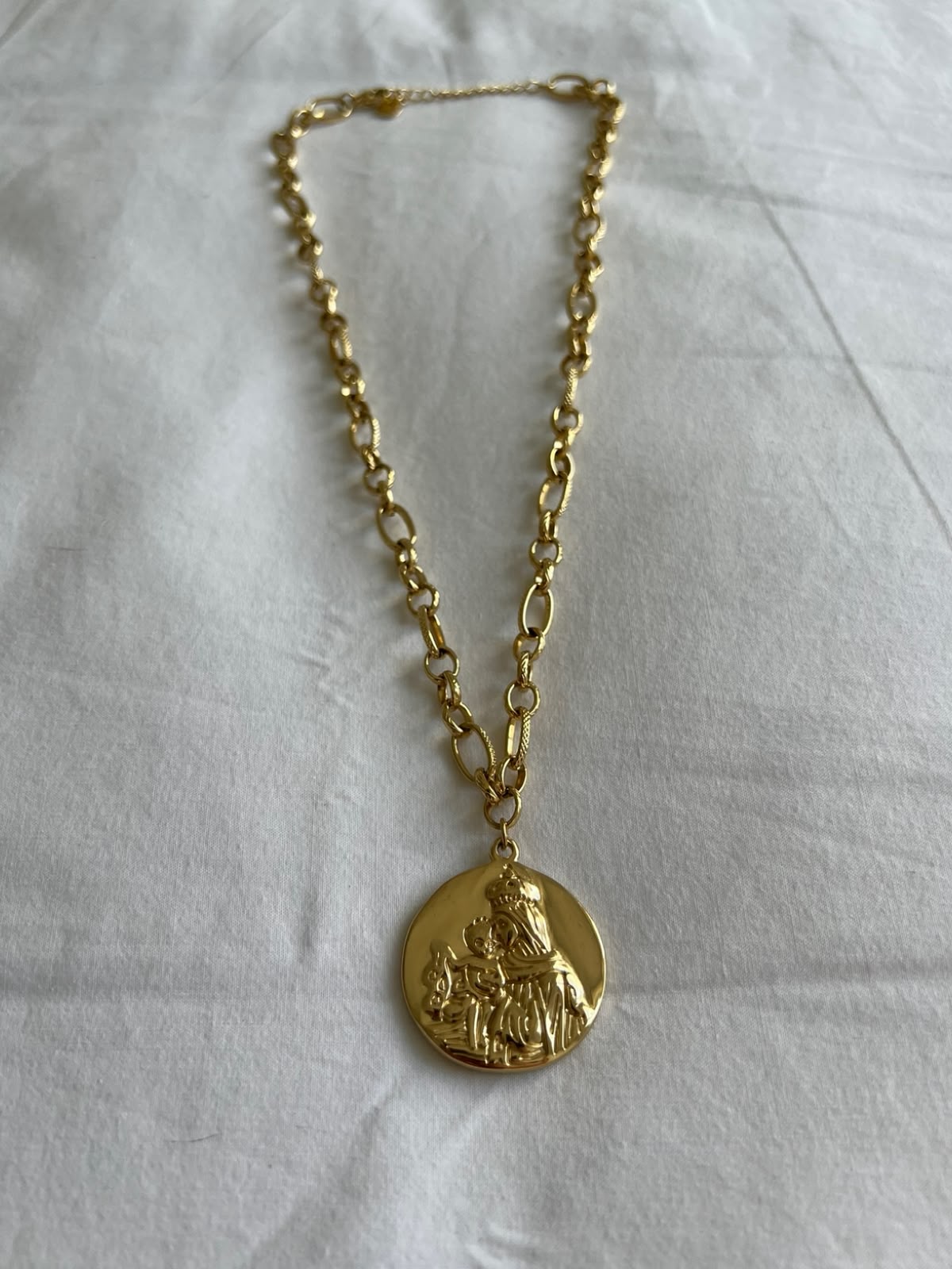 Collar Medallón Escapulario XL