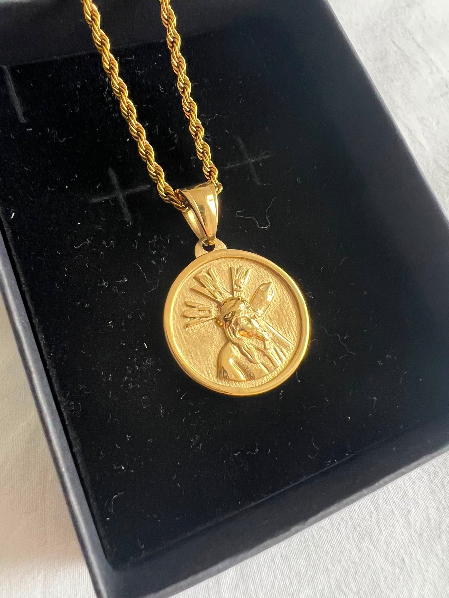 Medalla Jesús Nazareno Gran Poder