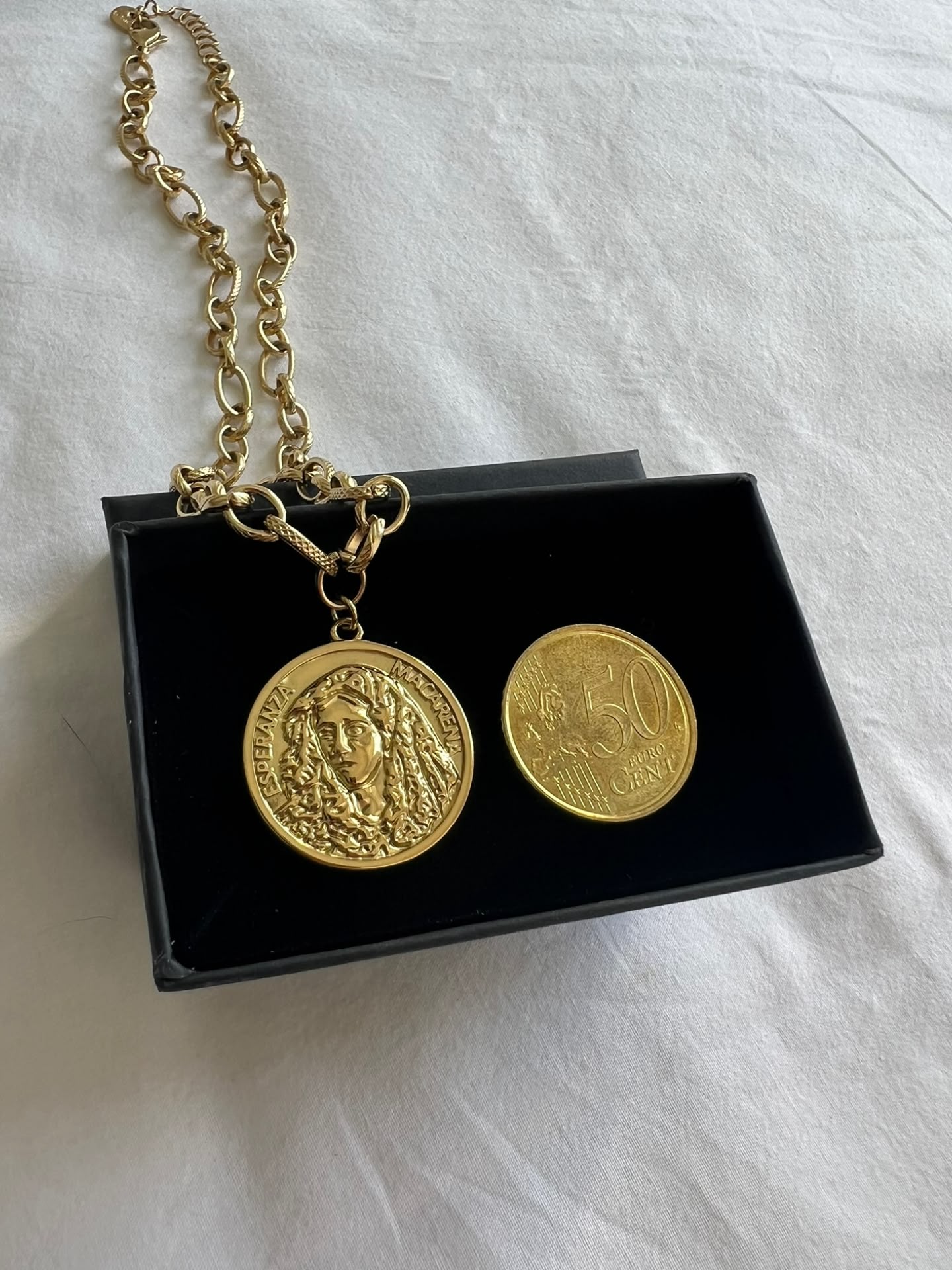 Collar Medalla Esperanza Macarena inoxidable