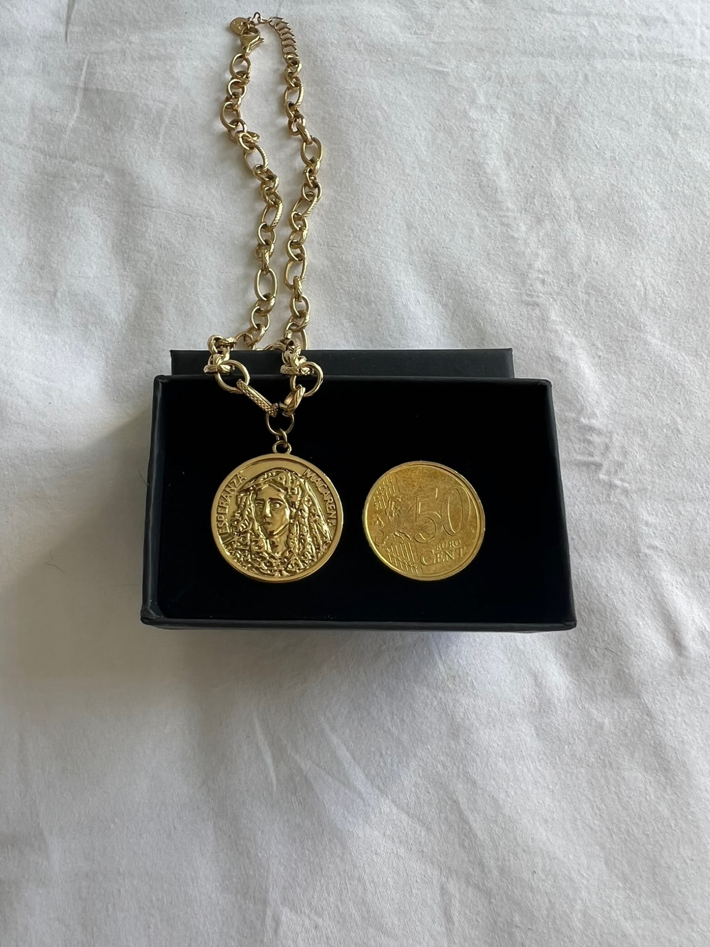 Collar Medalla Esperanza Macarena inoxidable