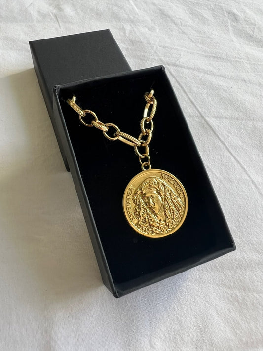 Collar Medalla Esperanza Macarena inoxidable